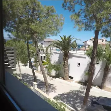 Levon Apartamento Ildiri