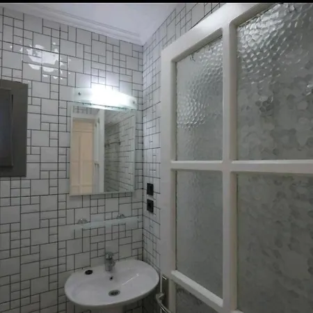 Levon Apartment