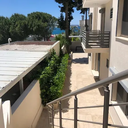 Apartment Levon *